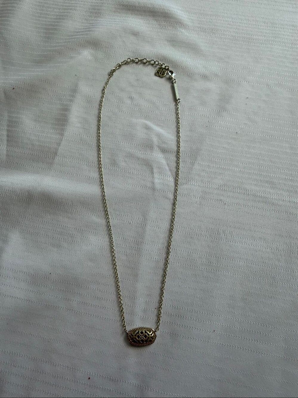 Kendra Scott Elisa Filigree Pendant Necklace Gold Tone
